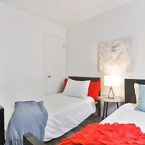  Appartement Free Parking In Beautiful Lachine